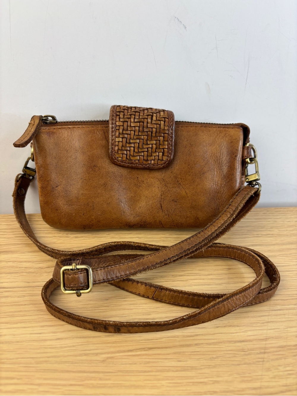 Classic Woven Flap Leather Mulit-Compartment Crossbody Bag Brown